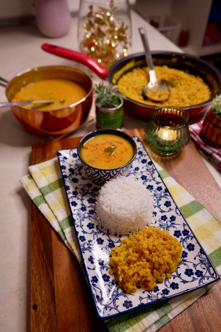 Mango Kadi (Fajeto) & Moong Ki Chooti Dal