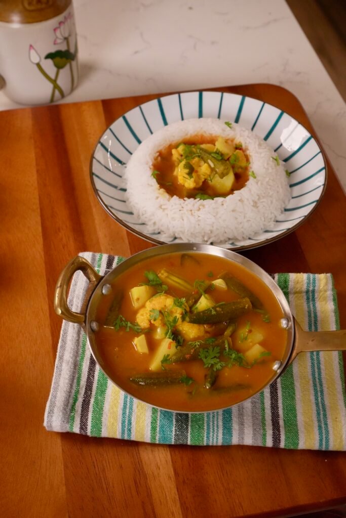 Sindhi Kadhi - Meghna Food Magic
