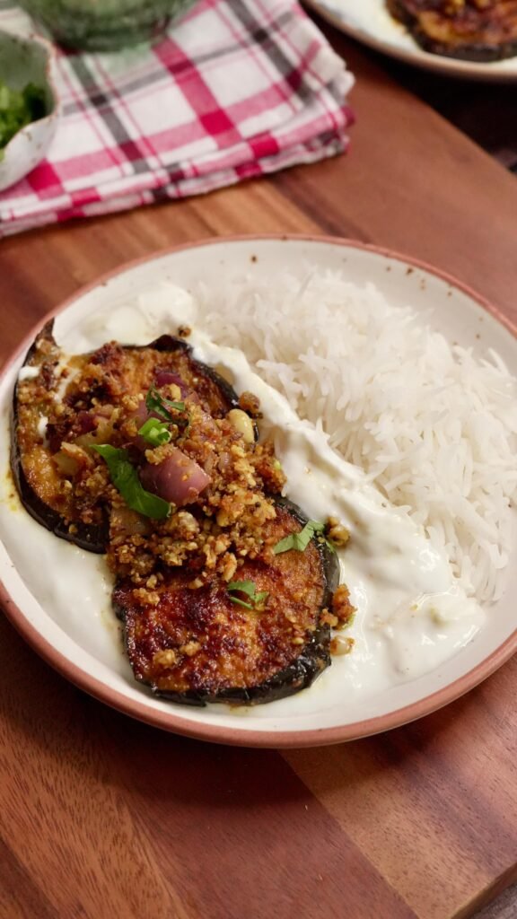 BAINGAN CHAUKONI WITH ONION THECHA - Meghna Food Magic