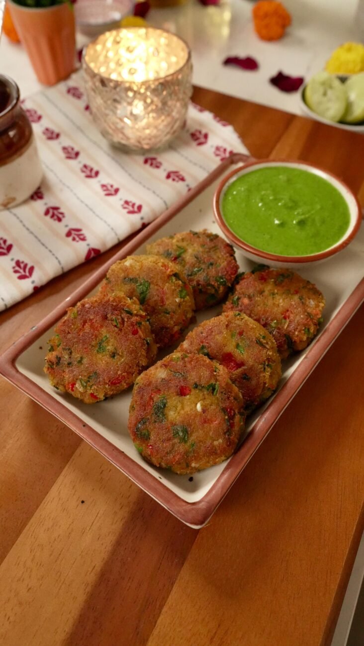 SOYA PANEER TIKKI WITH CORIANDER CHUTNEY