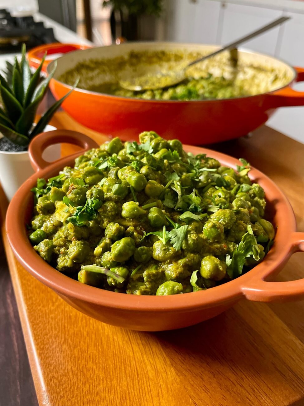 FRESH HARE CHANE KI SABZI