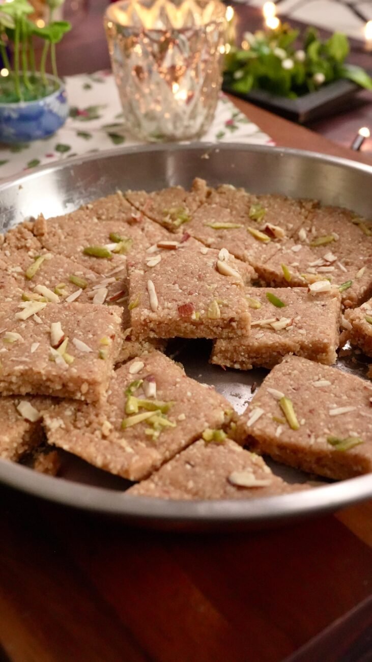 GOND DRY FRUITS SUKHDI