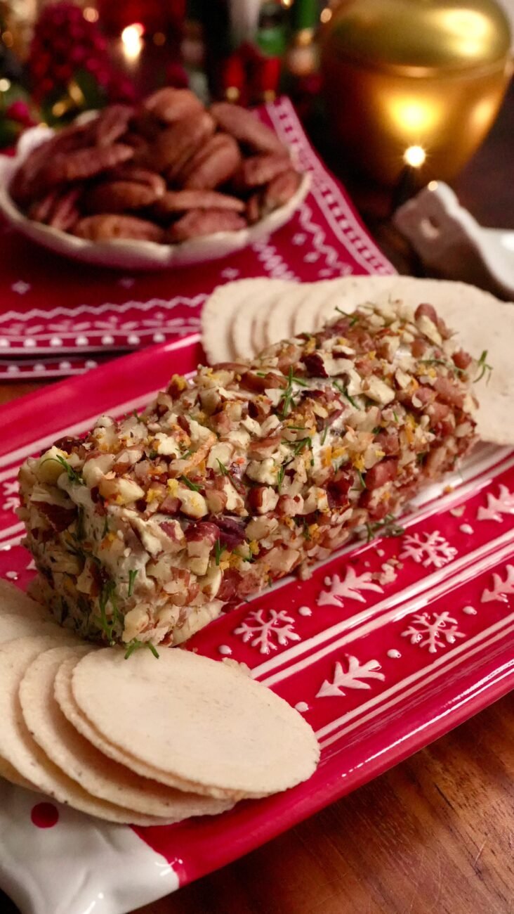 SPICY DATES AND PECAN CHEESE