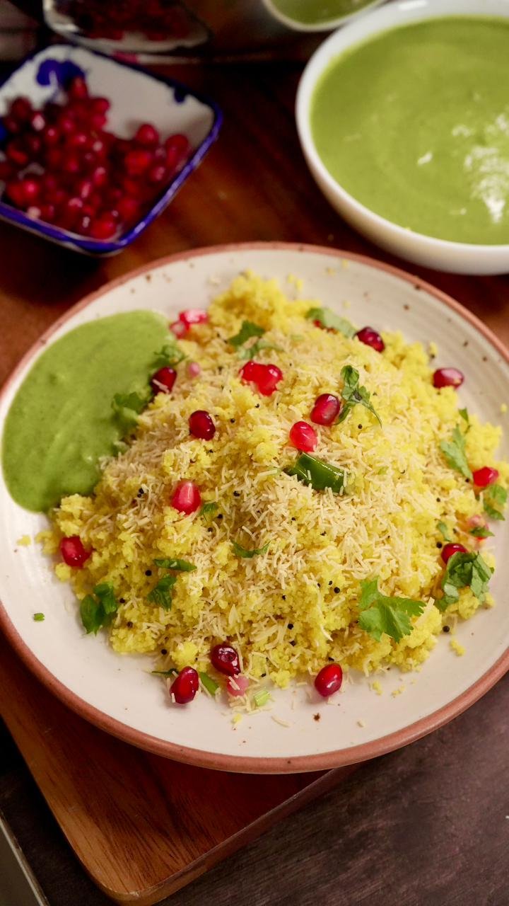 SEV KHAMANI WITH SPICY CORIANDER CHUTNEY