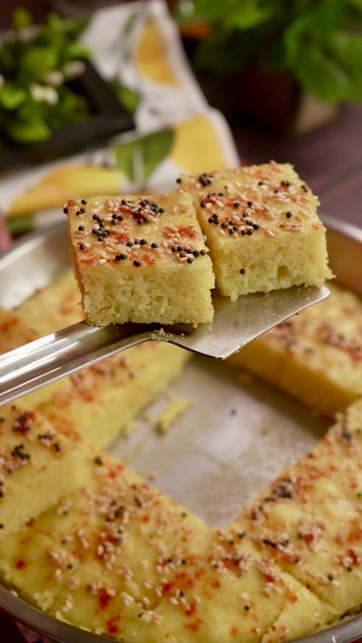 MOONG DAL DHOKLA