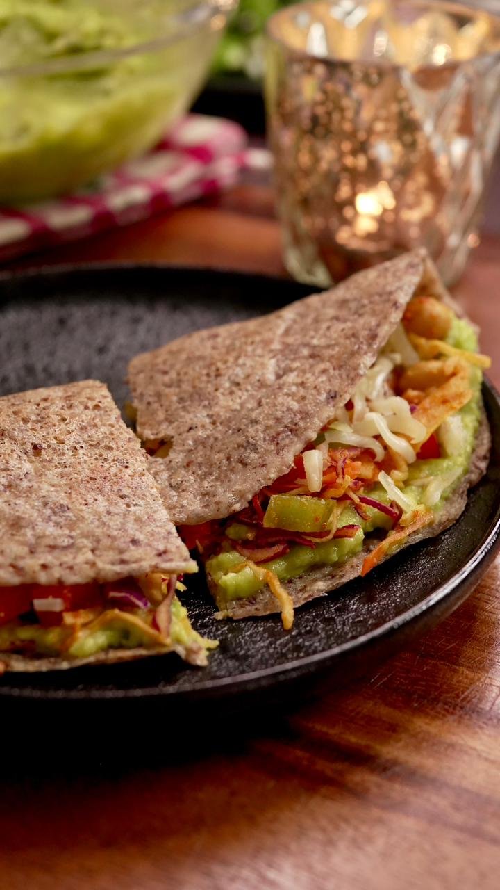 OATS CHIA FLAXSEEDS WRAP