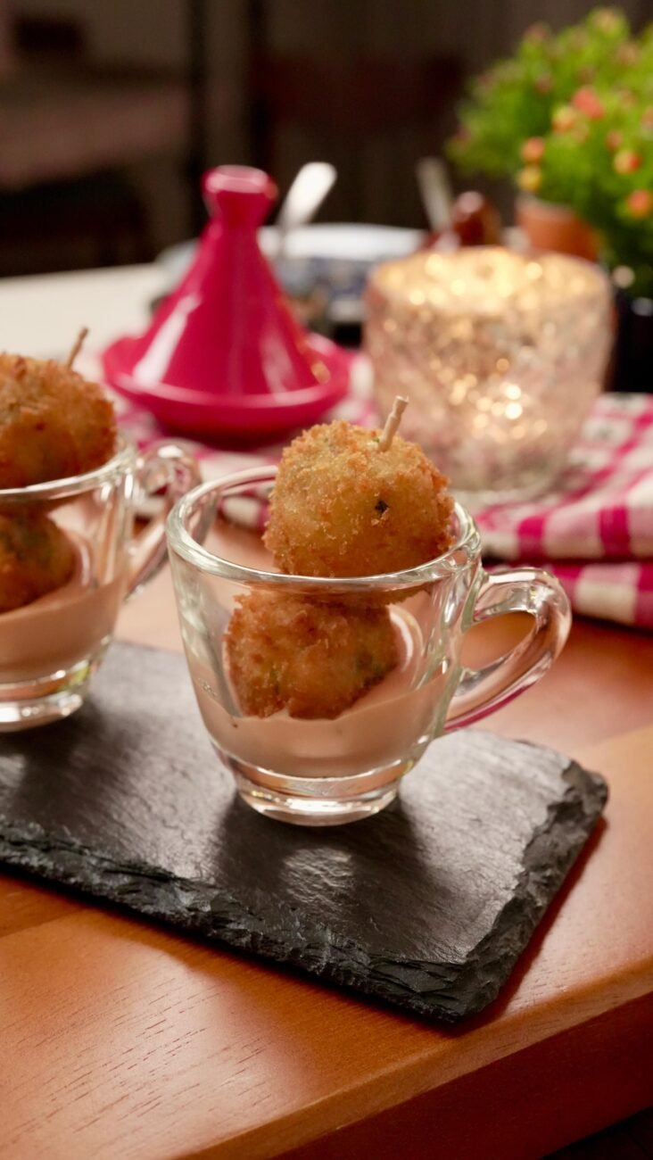 LEFTOVER RICE CHEESEBALLS