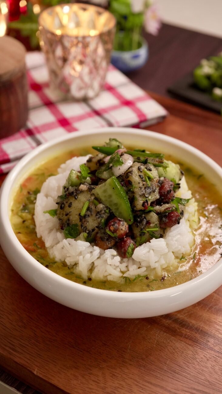NEPALI ALOO KALA CHANA TIL KI CHUTNEY
